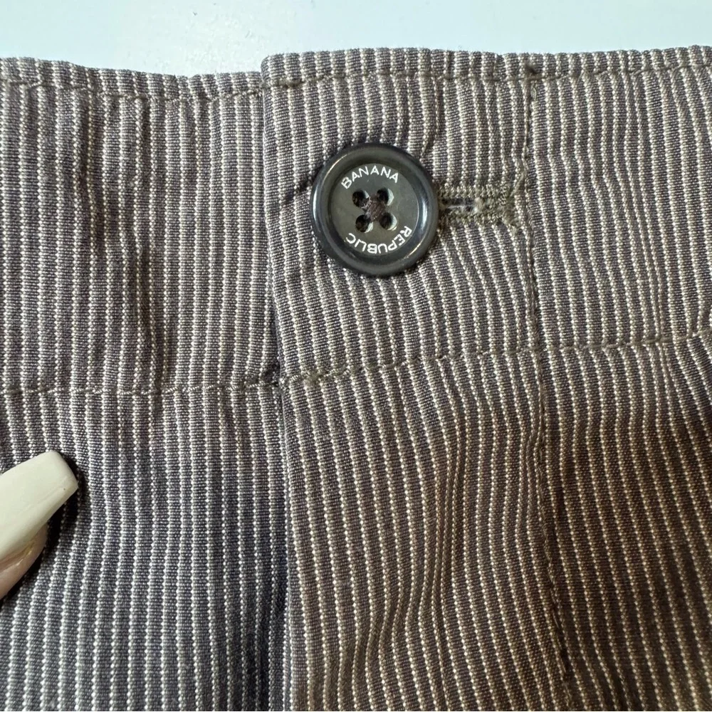 Banana Republic pants feature